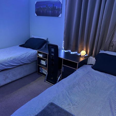 شقة London Gateway Get-Away هاونسلو المظهر الخارجي الصورة